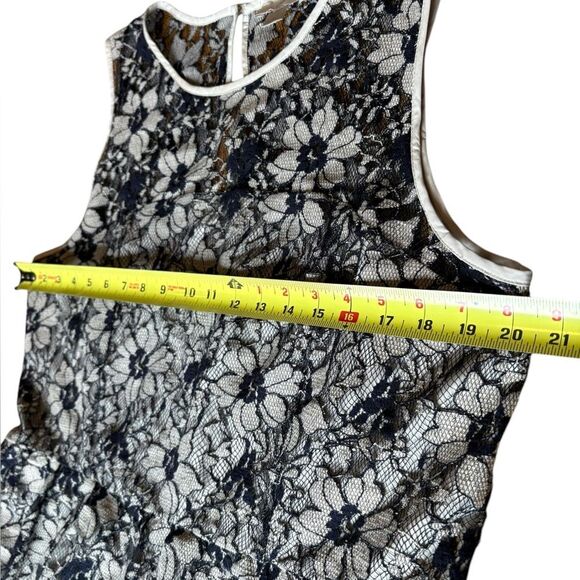 Ann Taylor LOFT Lace Sheath Dress Knee Length Sleeveless Womens 16 Black Beige - Picture 10 of 10